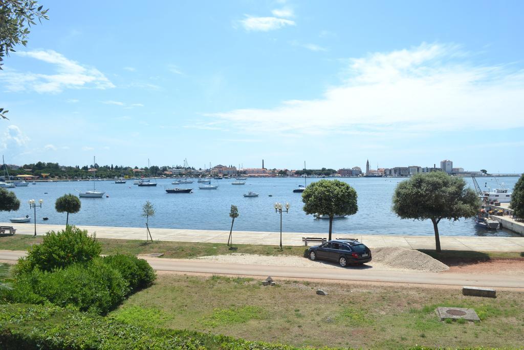 Apartments Lungomare Umag Habitación foto
