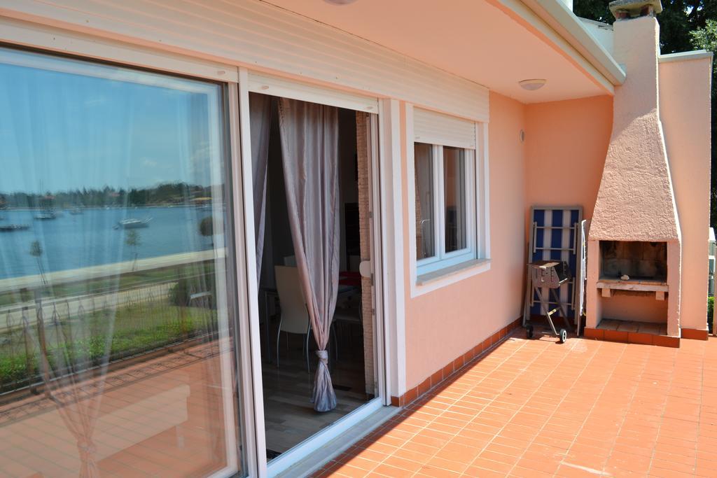 Apartments Lungomare Umag Habitación foto