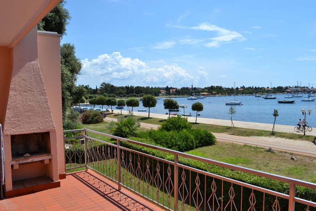 Apartments Lungomare Umag Habitación foto